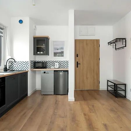 Lägenhet Elegancki Niedaleko Parku W Poznaniu Z Tarasem I Parkingiem By Renters Poznań