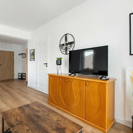 Lägenhet Elegancki Niedaleko Parku W Poznaniu Z Tarasem I Parkingiem By Renters *