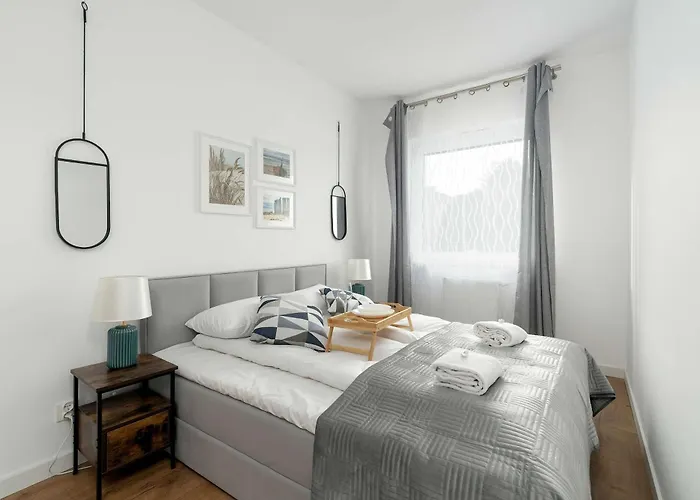 Elegancki Niedaleko Parku W Poznaniu Z Tarasem I Parkingiem By Renters Lejlighed *